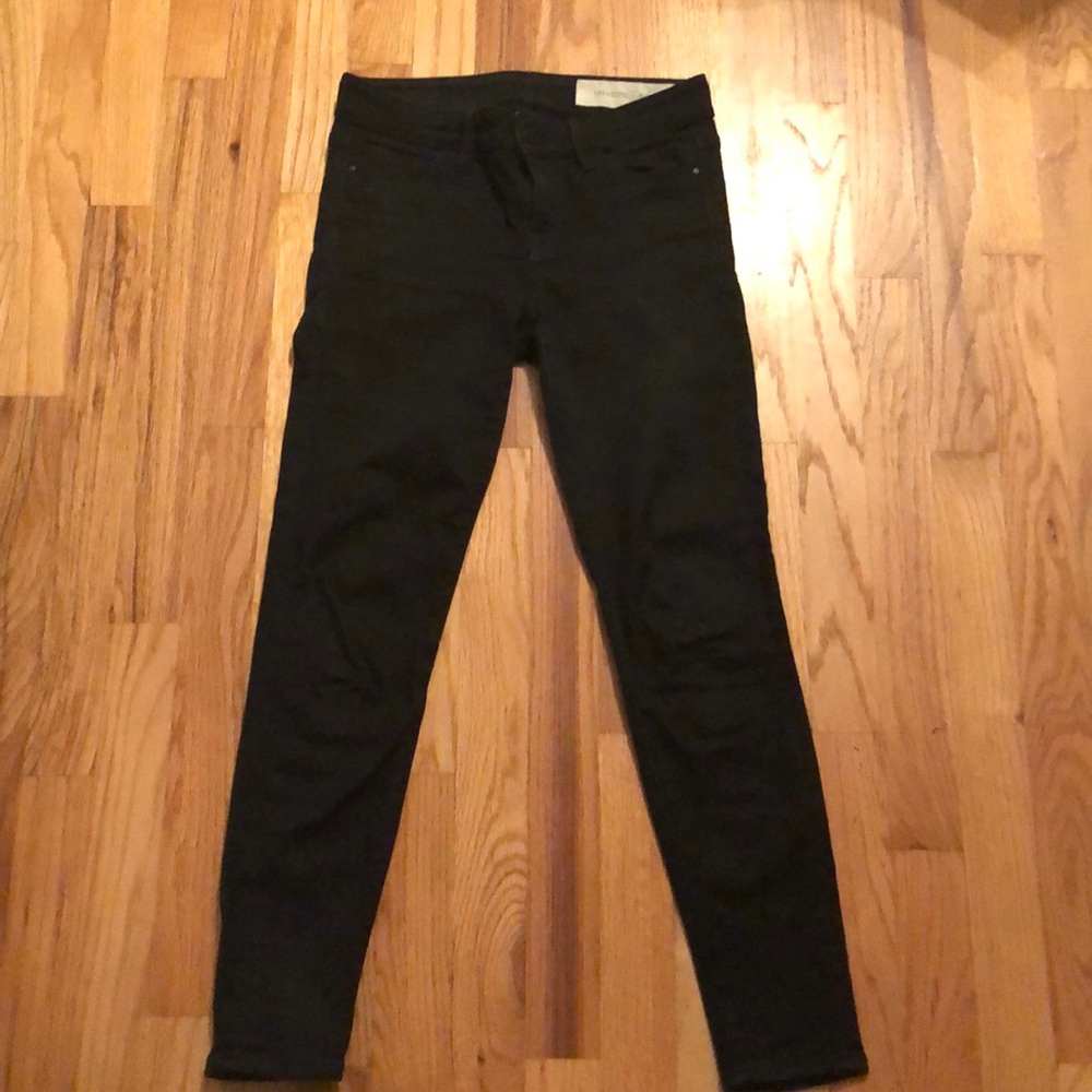 Treasure & Bond black jeans size 24